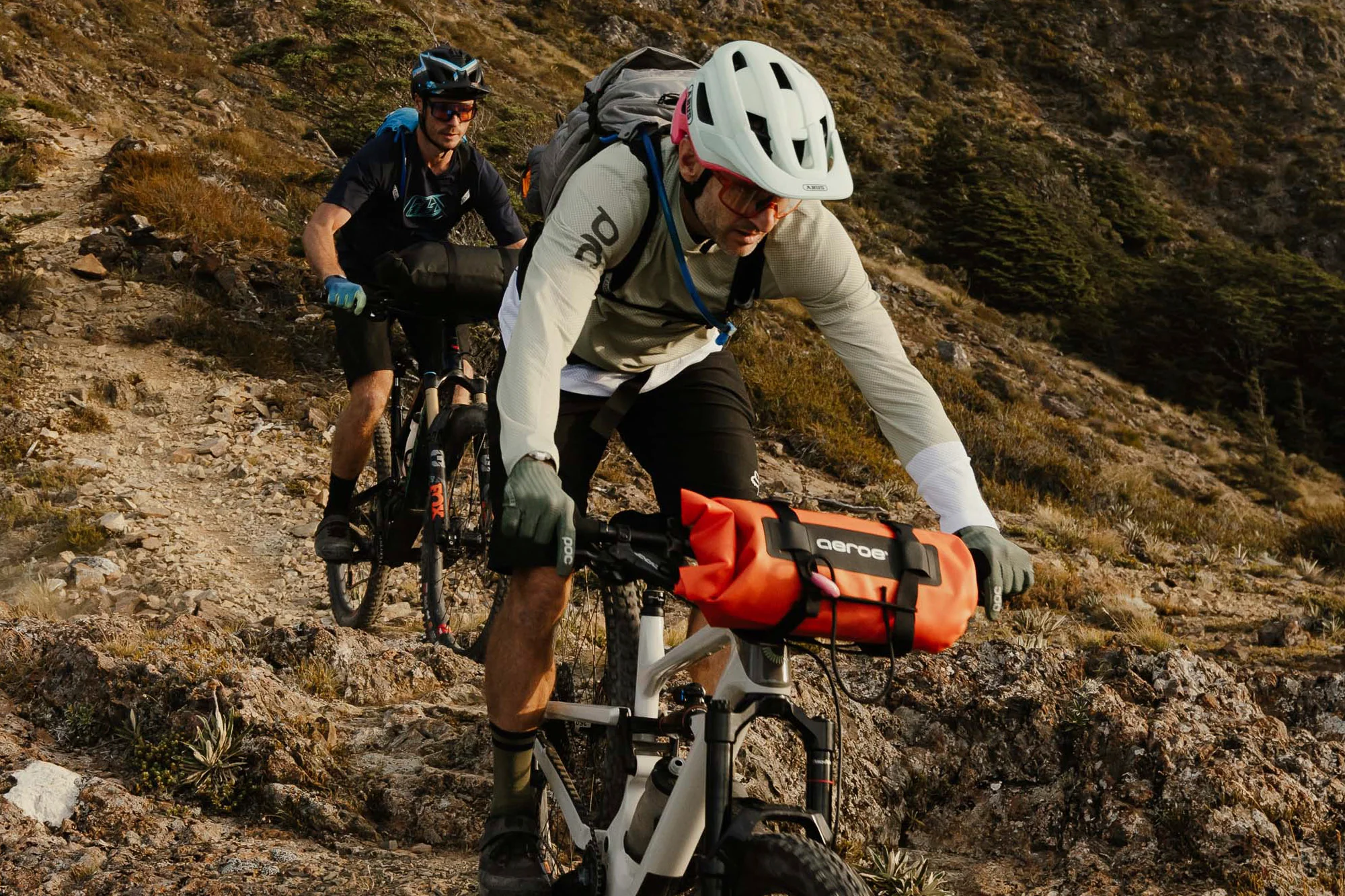 Spider Handlebar Cradle & 8L Dry Bag Combo - Image 12