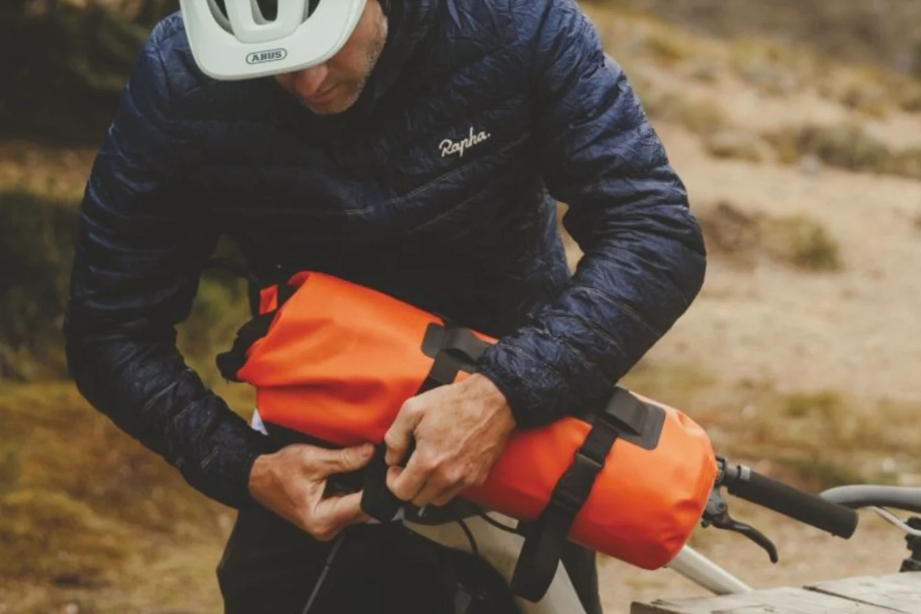 Spider Handlebar Cradle & 8L Dry Bag Combo - Image 8