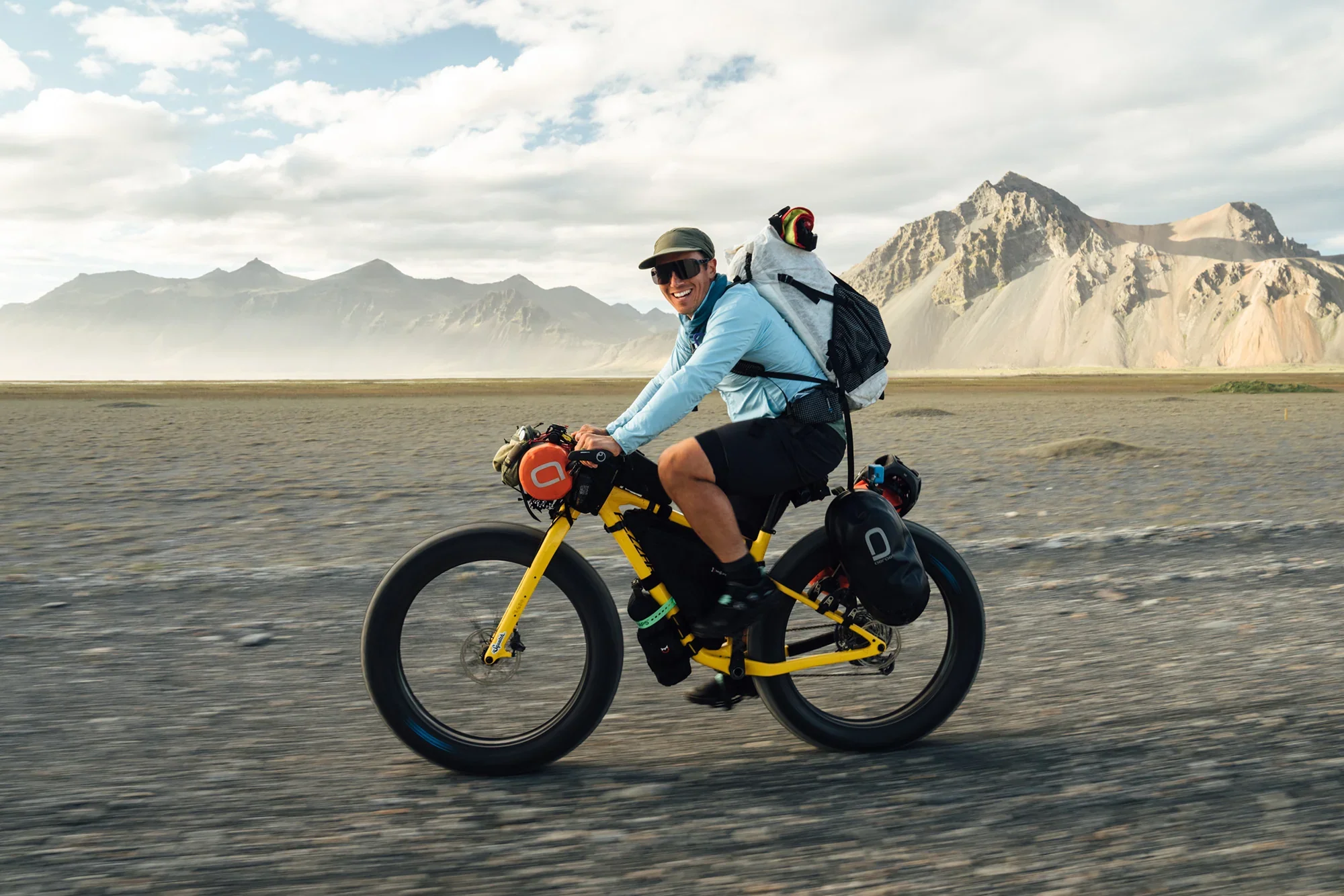 Spider Rear Rack (Base) & 11L QuickLock Adventure Pod Combo - Image 12