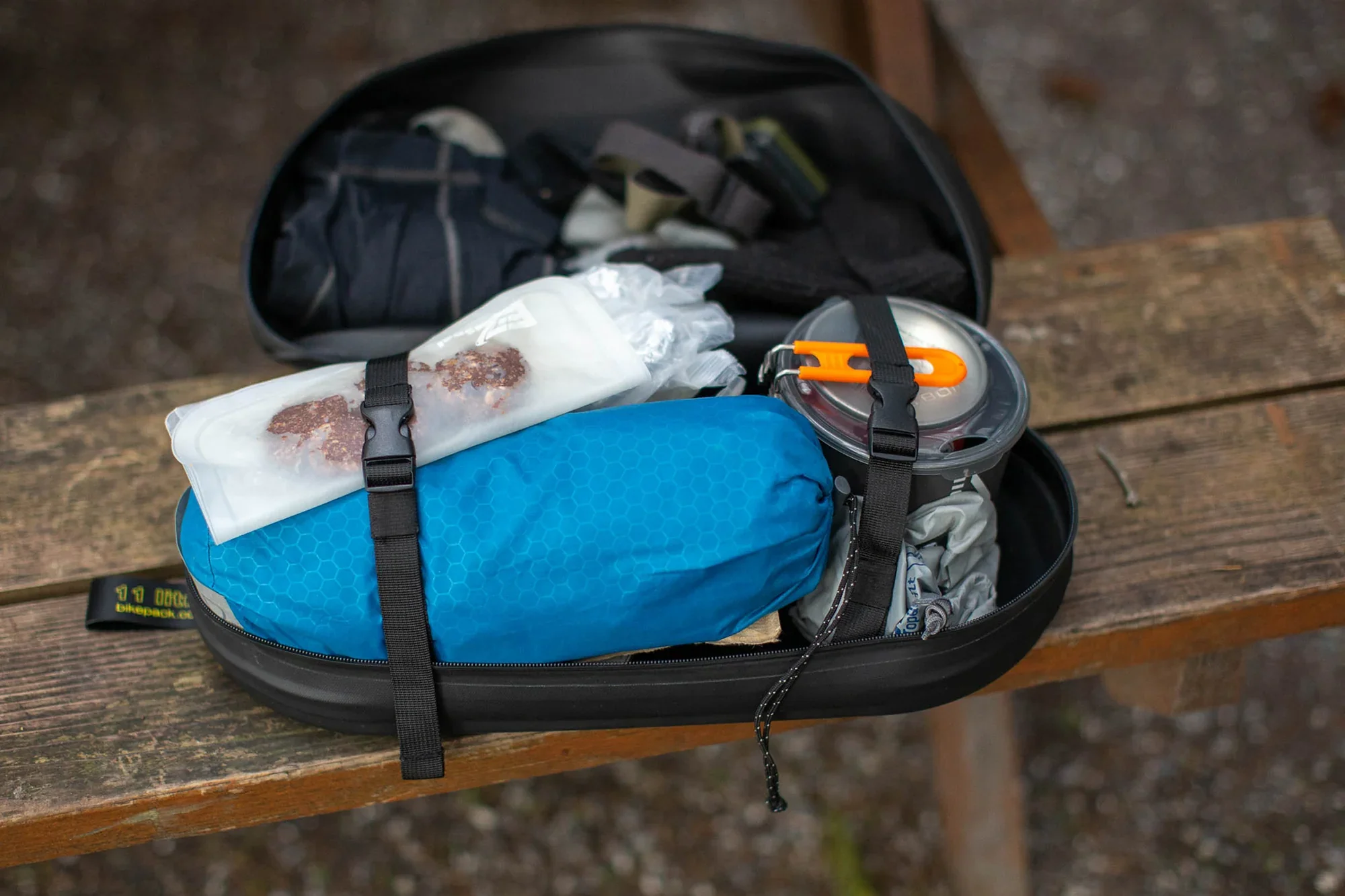 Spider Rear Rack (Base) & 11L QuickLock Adventure Pod Combo - Image 8